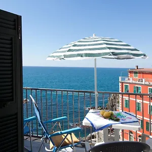 https://lorizzonte.hotelitalianriviera.com